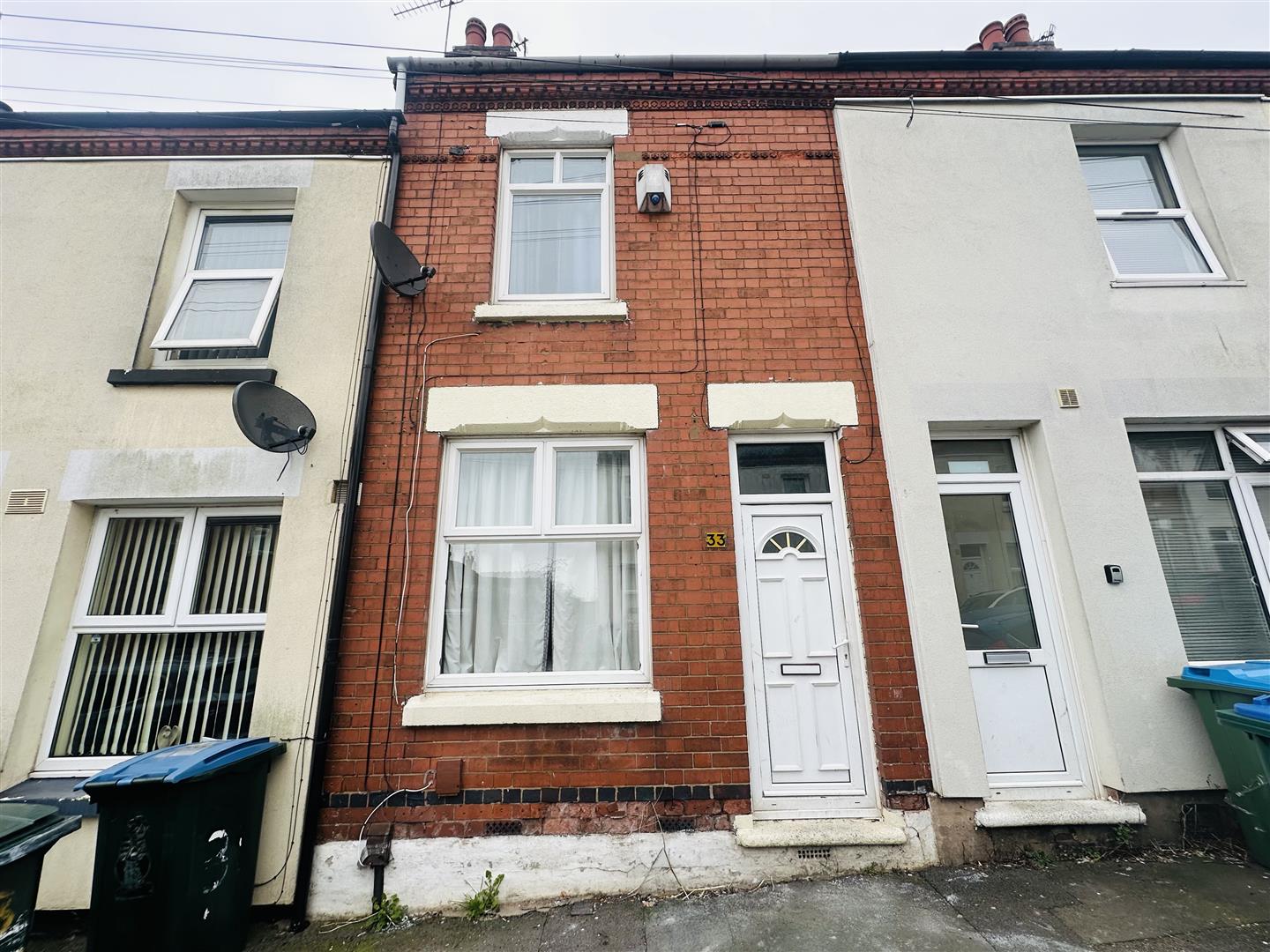 MVC888 3YUuM cA9HDT5rw